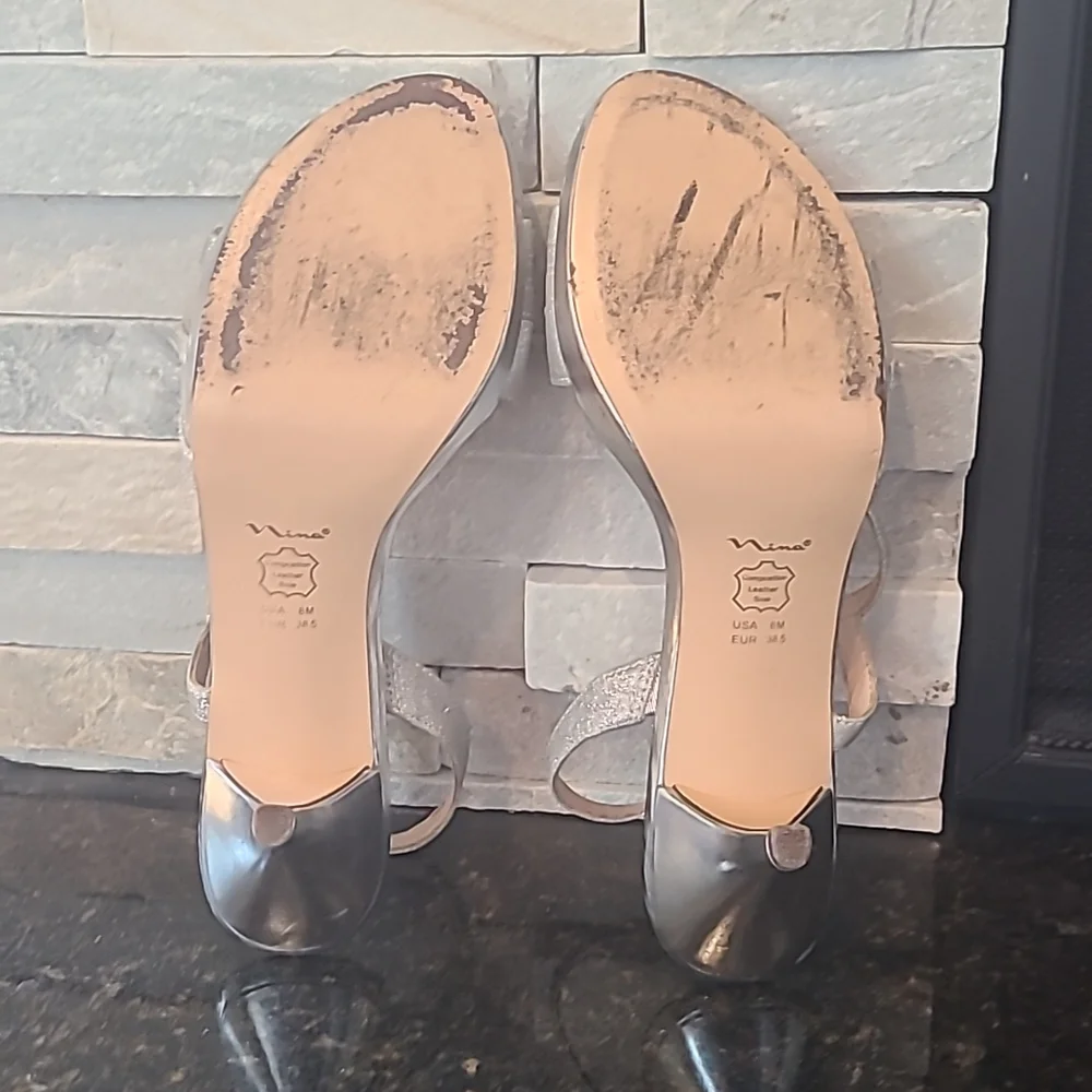 Nina, Size 8, Glitter sandal with kitten heel - Picture 5 of 6